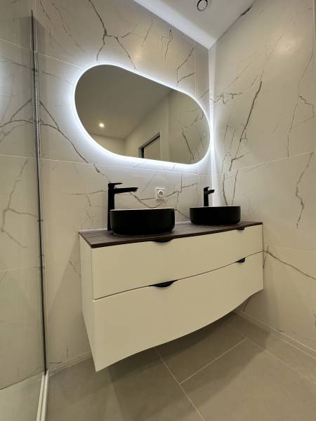 Magnifique salle de bain clés en main à Bourg-Achard