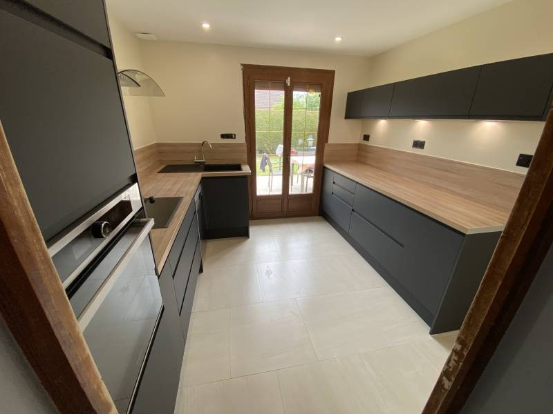 Pose d'une cuisine complète dans le secteur de Louviers