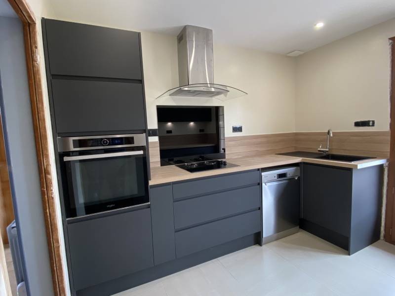 Pose d'une cuisine complète dans le secteur de Louviers