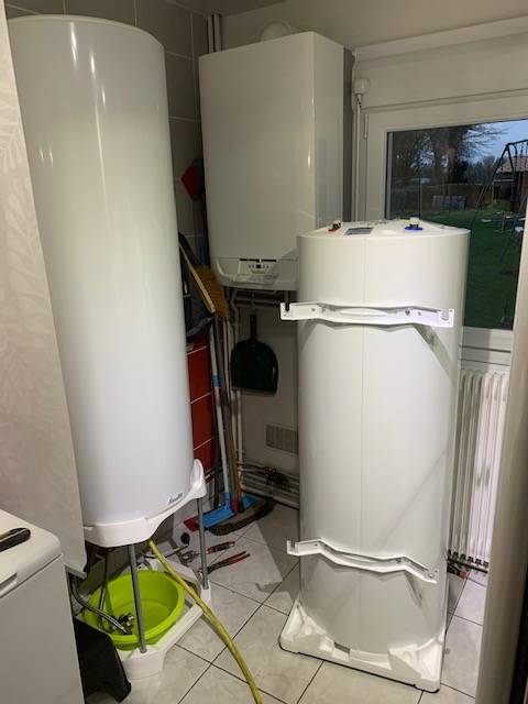 Chauffe eau en panne à remplacer à Bourg Achard